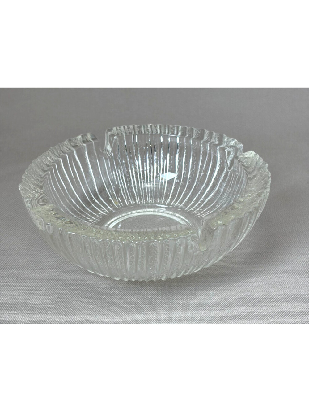 Vintage MCM Clear Textured Glass Ashtray Round Ribbed Bark Catchall Dish 5.75"